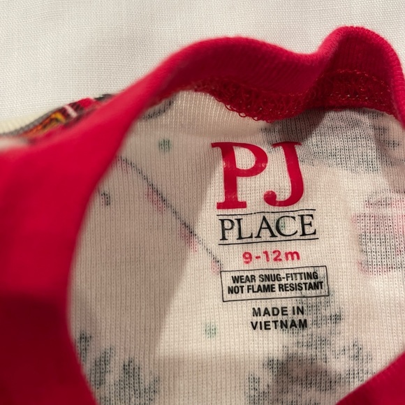 The Children's Place Twins' Christmas Cotton Pajamas (2 sets), 9-12 months - Picture 5 of 7